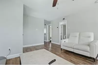 18617 Egret Bay Boulevard #702, Webster, TX 77058 - Photo 8