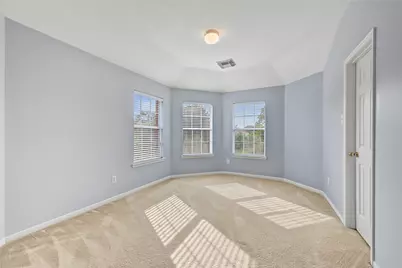 219 Nina Lane Lane W, Stafford, TX 77477 - Photo 34