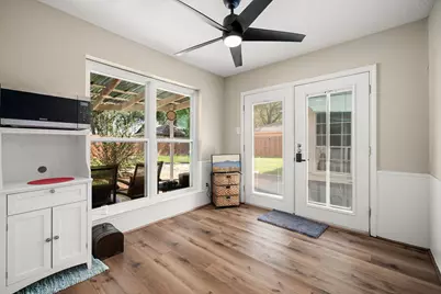 3310 Meadowcreek Drive, Missouri City, TX 77459 - Photo 20