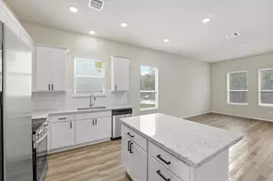 15618 Sycamore Dr, Montgomery, TX 77356 - Photo 14