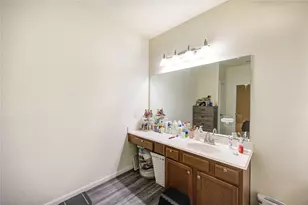 16211 Peach Bluff Ln, Cypress, TX 77429 - Photo 36