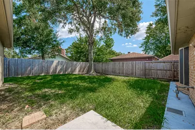 13914 Fawnbrake Drive, Sugar Land, TX 77498 - Photo 48