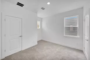 2319 Via Cami Ln, Houston, TX 77051 - Photo 16