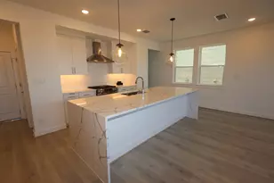 2319 Via Cami Ln, Houston, TX 77051 - Photo 2