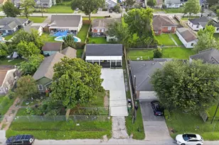 321 Reid St, Houston, TX 77022 - Photo 34
