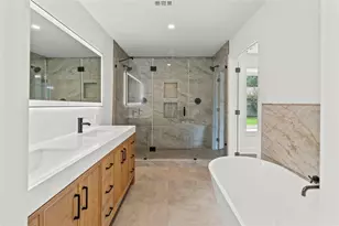 2823 Stetson Ln, Houston, TX 77043 - Photo 12