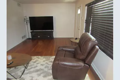 3711 Wentworth Street S, Houston, TX 77004 - Photo 4