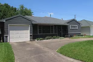 3711 Wentworth Street S, Houston, TX 77004 - Photo 1
