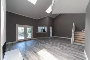 9400 Doliver Dr, Houston, TX 77063 - Photo 4
