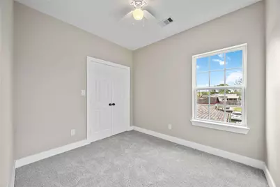 9813 Tuffly Street #A B, Houston, TX 77029 - Photo 12