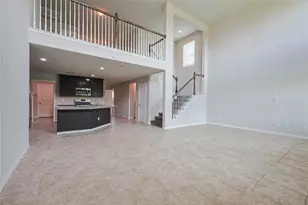 3911 Summerlin Ct, Baytown, TX 77521 - Photo 2