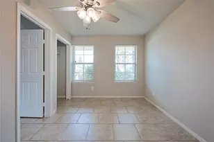 3911 Summerlin Ct, Baytown, TX 77521 - Photo 30