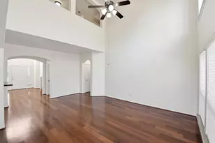 8702 Challis Park Ct, Houston, TX 77040 - Photo 18