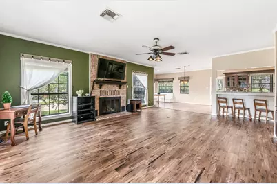 1623 Green Briar Drive, Huntsville, TX 77340 - Photo 8