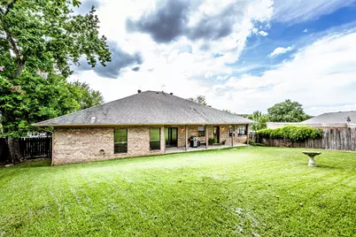 1623 Green Briar Drive, Huntsville, TX 77340 - Photo 38