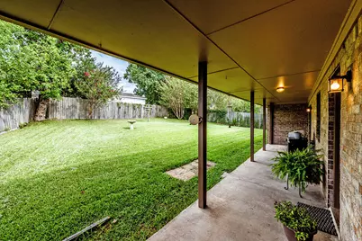 1623 Green Briar Drive, Huntsville, TX 77340 - Photo 36