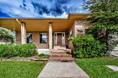 1623 Green Briar Drive, Huntsville, TX 77340 - Photo 1