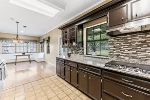 1623 Greenbriar Dr, Huntsville, TX 77340 - Photo 12