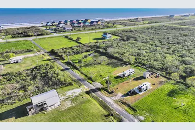 1029 Canal, Gilchrist, TX 77617 - Photo 24