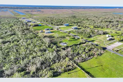 1029 Canal, Gilchrist, TX 77617 - Photo 22