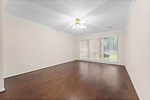 2218 Cypress Run Dr, Sugar Land, TX 77478 - Photo 10