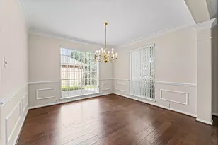 2218 Cypress Run Dr, Sugar Land, TX 77478 - Photo 4