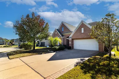 18007 Dunoon Bay Point Ct Court, Cypress, TX 77429 - Photo 2