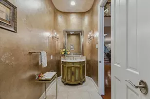 8 Jeffers Ct, Houston, TX 77024 - Photo 20