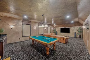 8 Jeffers Ct, Houston, TX 77024 - Photo 36