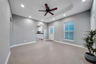 8214 Peekskill Ln, Houston, UT 77075 - Photo 8