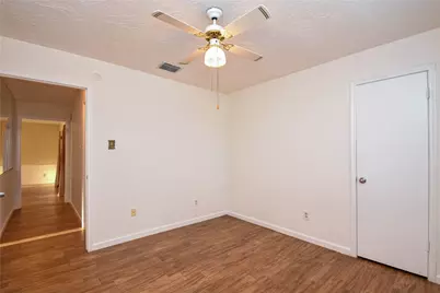 9510 Huntington Way Drive, Houston, TX 77099 - Photo 22