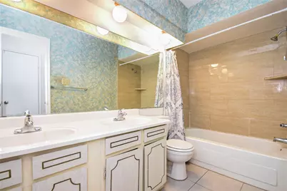 9510 Huntington Way Drive, Houston, TX 77099 - Photo 30