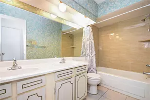 9510 Huntington Way Dr, Houston, TX 77099 - Photo 30