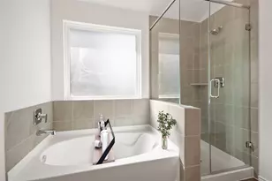 143 Wildflower Ln, Dayton, TX 77535 - Photo 8