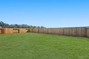 143 Wildflower Ln, Dayton, TX 77535 - Photo 10