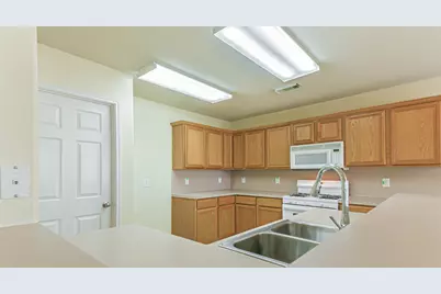 5329 Morgan Oak Drive, Alvin, TX 77511 - Photo 6