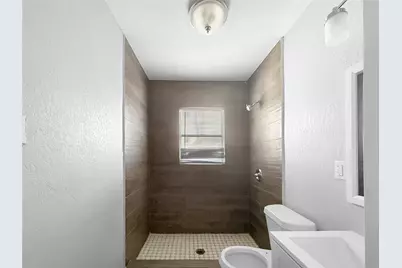 3423 Dennis Street, Houston, TX 77004 - Photo 6
