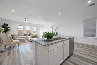 2914 Amherst Meadow Lane, Houston, TX 77051 - Photo 10