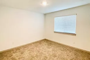 28935 Yachting Point Ln Ln, Katy, TX 77494 - Photo 16
