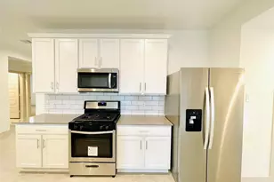 28935 Yachting Point Ln Ln, Katy, TX 77494 - Photo 10