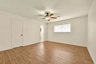 11314 Sageview Dr, Houston, TX 77089 - Photo 20