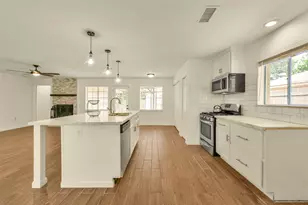 11314 Sageview Dr, Houston, TX 77089 - Photo 10