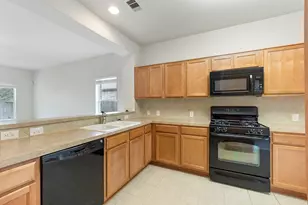 831 Honeysuckle Vine Dr, Rosenberg, TX 77469 - Photo 6