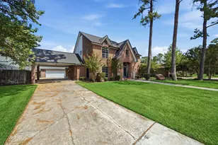 6710 Blue Hills Rd, Houston, TX 77069 - Photo 2