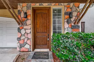 3019 Falls At Fairdale, Houston, TX 77057 - Photo 2