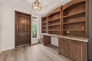 3019 Falls At Fairdale, Houston, TX 77057 - Photo 4