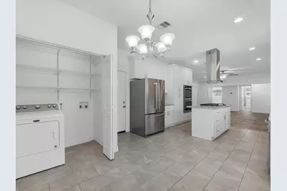 1819 Millwood Drive, Houston, TX 77008 - Photo 12