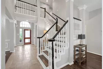 31 E Amberglow Circle, The Woodlands, TX 77381 - Photo 10