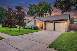 3107 Pecan Point Dr, Sugar Land, TX 77478 - Photo 1
