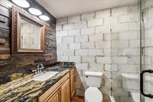 603 Terri Ln, Pinehurst, TX 77362 - Photo 16